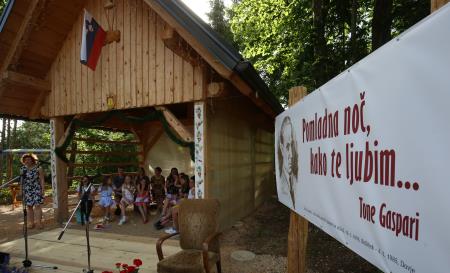TONE GASPARI POMLADNA NOČ KAKO TE LJUBIM 01 FOTO LJUBO VUKELIČ